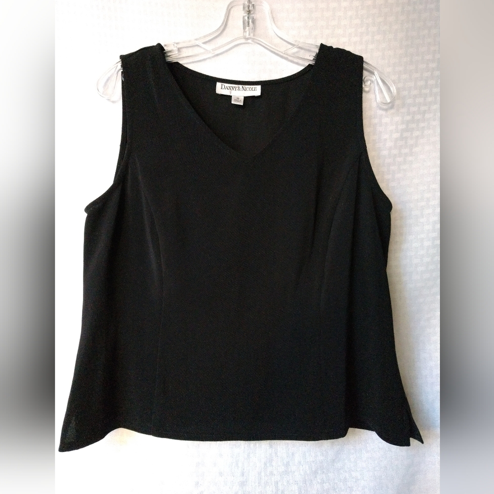 Danny & Nicole Dressy Black Tank Top Shirt Sleeveless Size 10 Petite Chest 36"